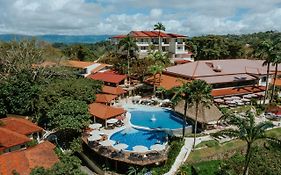 Parador Resort And Spa